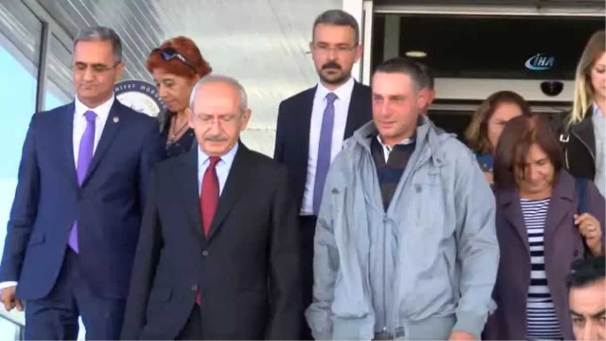 Kılıçdaroğlu, Asker Oğluna Sarılarak Sivas\'tan Ayrıldı