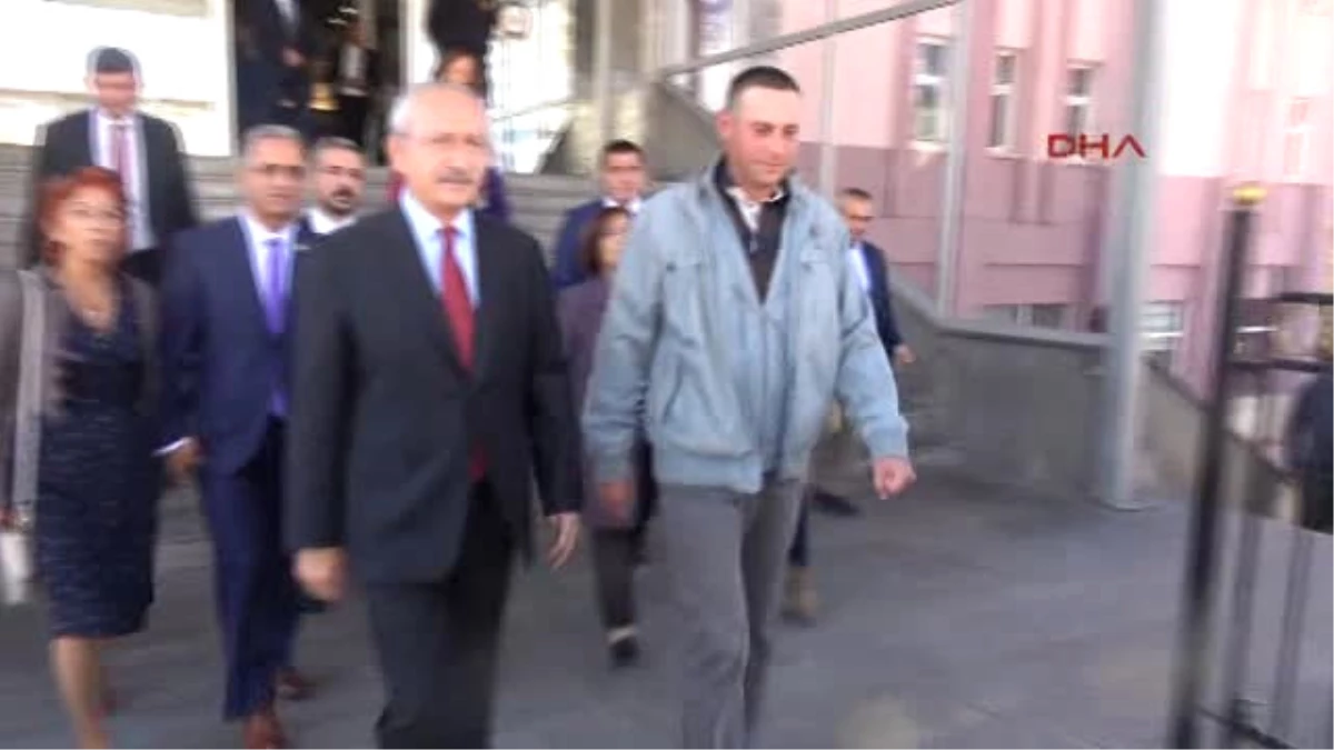 Sivas CHP Lideri Kılıçdaroğlu, Oğlunun Yemin Törenine Katıldı