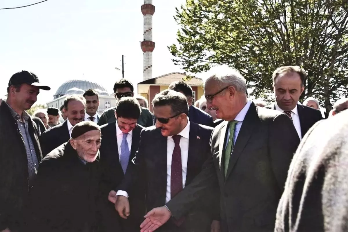 Vali ve Başkan\'dan Salıpazarı\'na Çıkarma