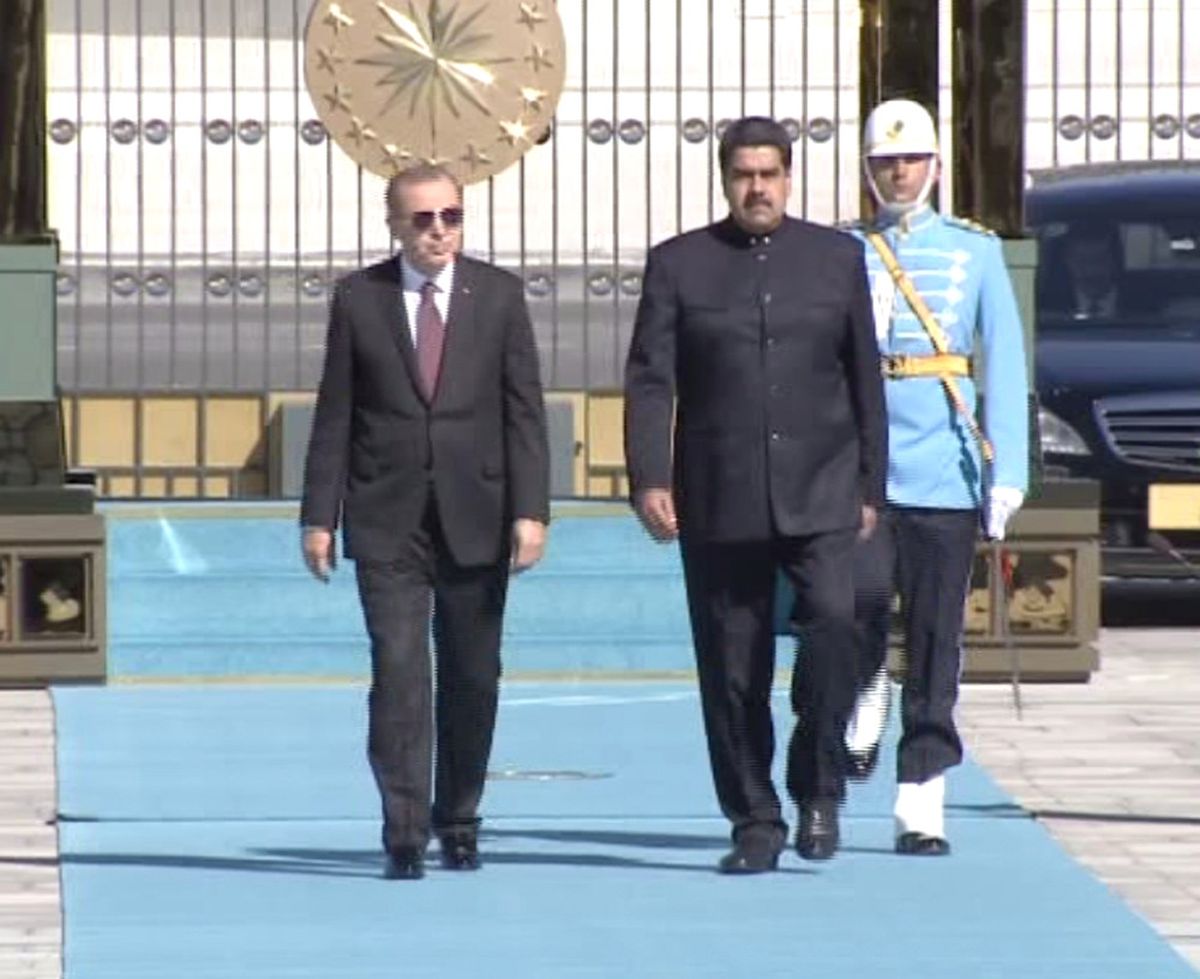 Venezuela Devlet Başkanı Maduro Külliye\'de