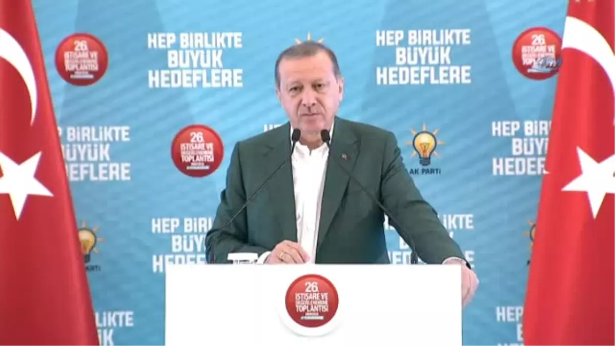 Cumhurbaşkanı Erdoğan: "Almışsın Köşende Eline Bir Kalem Sallayıp Duruyorsun"