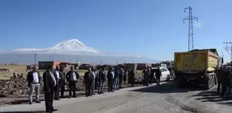 Doğubayazıt'ta Mahalle Yolları Asfaltlanıyor