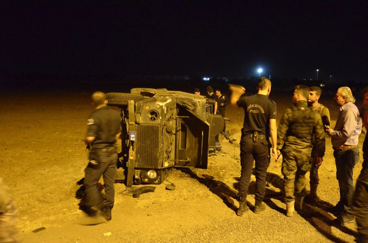 Zırhlı Araç Takla Attı: 2 Polis Yaralı