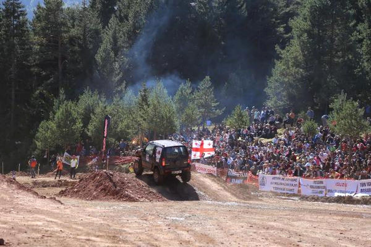 Artvin\'de Off-Road Heyecanı