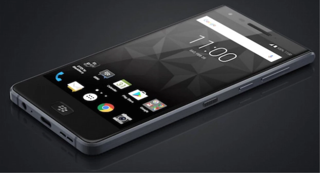 Blackberry Motion, Dokunmatik Ekranlı Android Telefona İlk Bakış