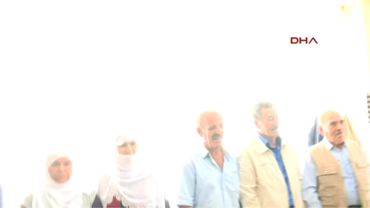 Diyarbakır Baydemir Talabani\'nin Cenazesinde Bütün Devletler Oradaydı Ancak Ankara Yoktu