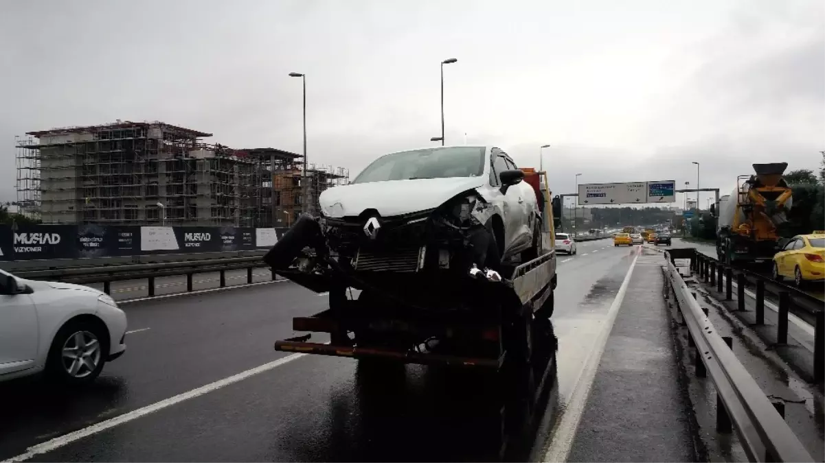 E-5\'teki Zincirleme Kaza Trafiği Durma Noktasına Getirdi