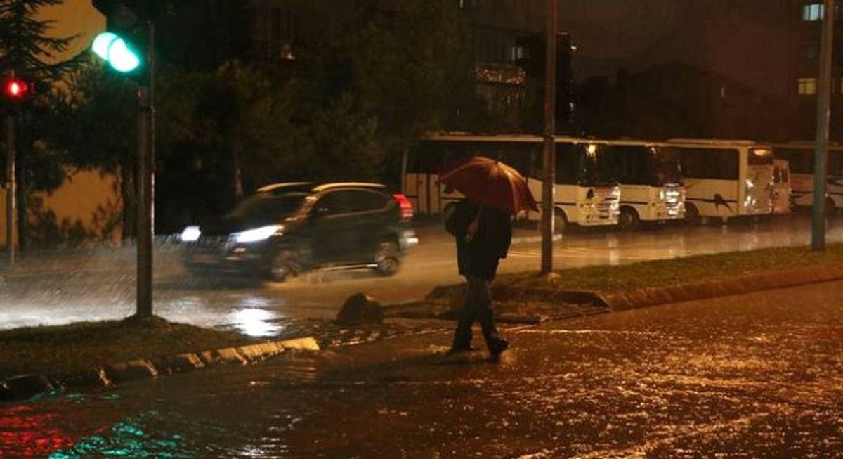 Edirne\'de Sağanak Etkisini Sürdürüyor