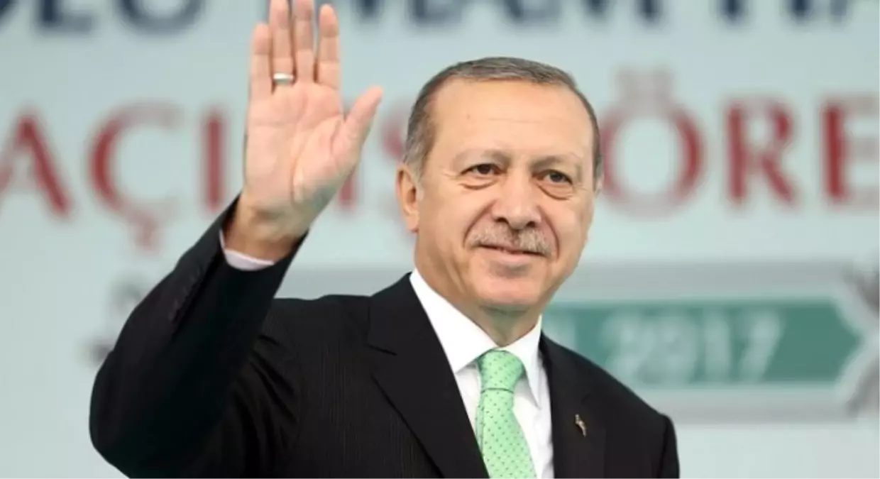 Erdoğan, Şampiyon Sporcuları Tebrik Etti