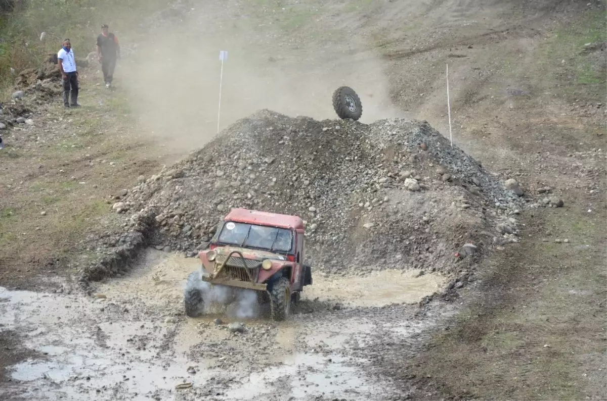 Karadeniz Mahalli Off-Road Kupası 4. Ayak Yarışı Tamamlandı