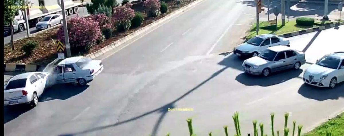 Kilis\'te Kazalar Mobese Kameralarına Yansıdı