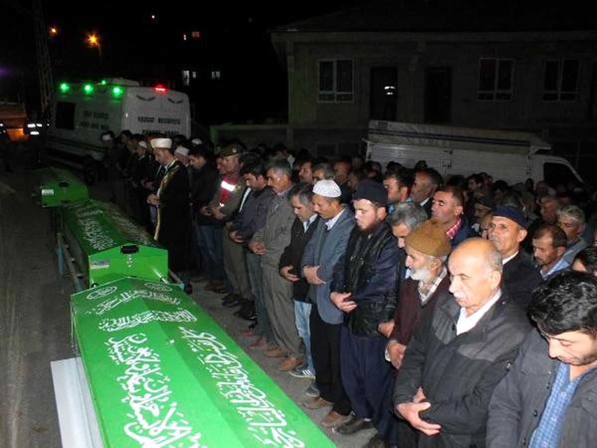 Yozgat\'taki Dehşetin Kurbanlarına Otopsi Yapıldı (2)