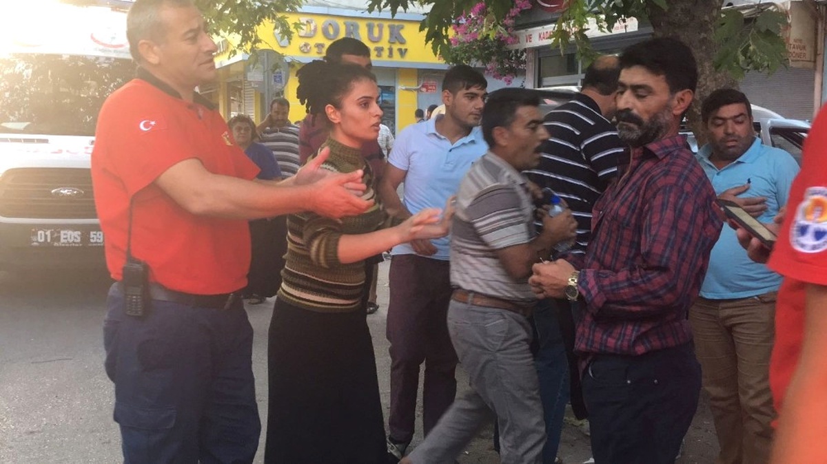 8 Kişinin Yaralandığı Kaza Sonrası Kavga Çıktı