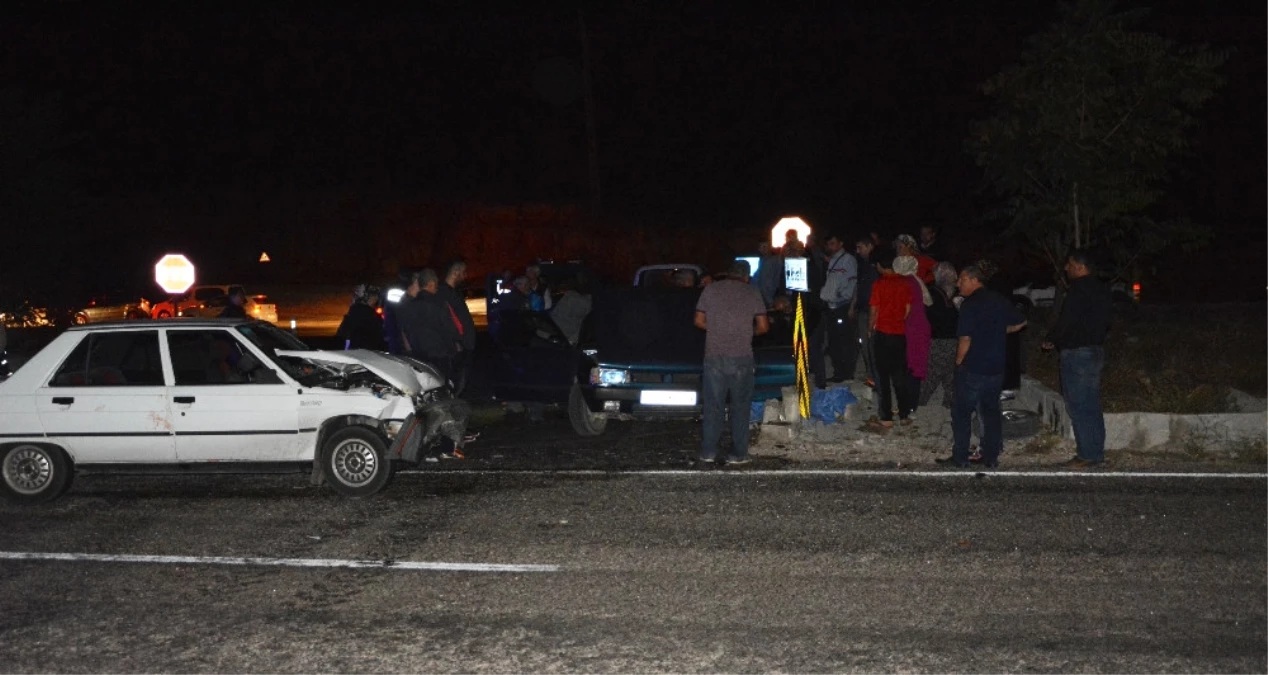 Antalya\'da Trafik Kazası: 1 Ölü, 7 Yaralı