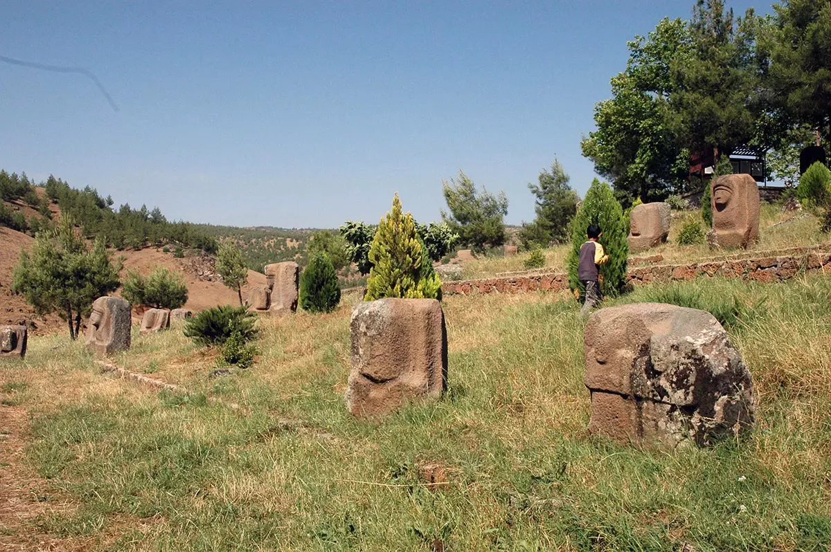 Büyükşehir Yesemek\'i Unesco Kalıcı Listesine Hazırlıyor