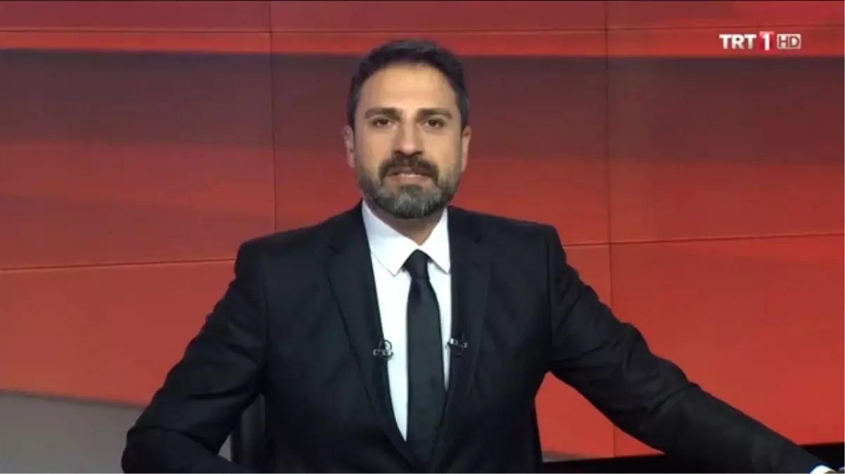 Erhan Çelik, Gülben Ergen\'e 50 Kuruşluk Tazminat Davası Açacak