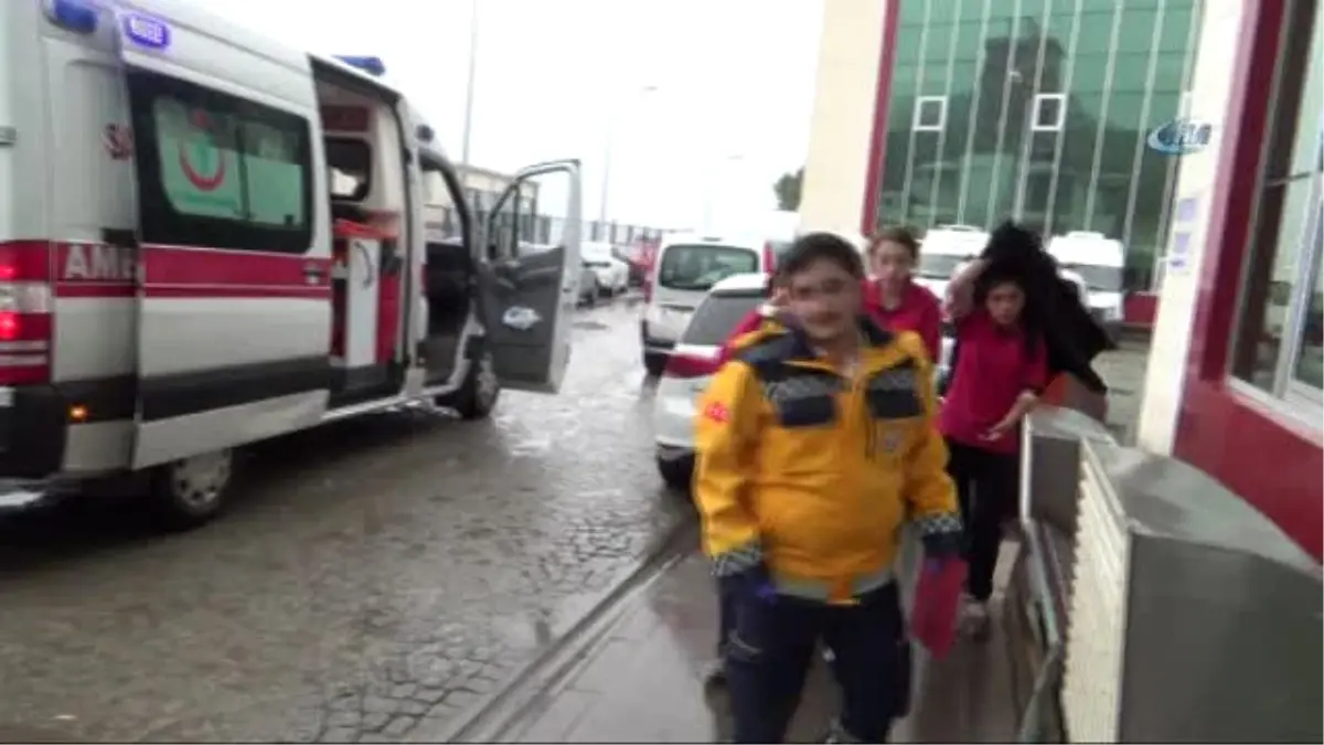 Fatsa\'da 4 Öğrenci Zehirlenme Şüphesiyle Hastaneye Kaldırıldı