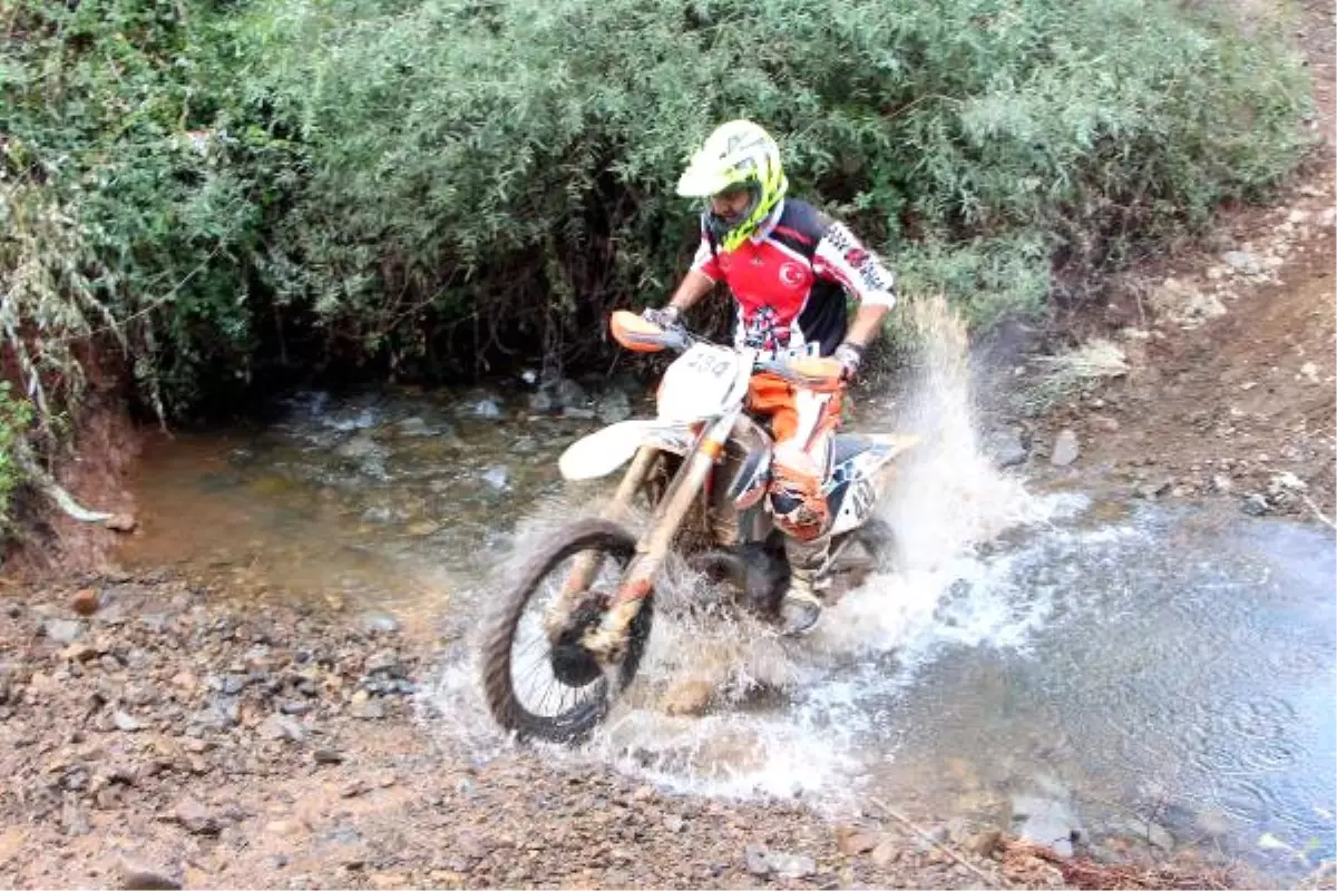 Fethiye\'de \'Enduro\' Heyecanı