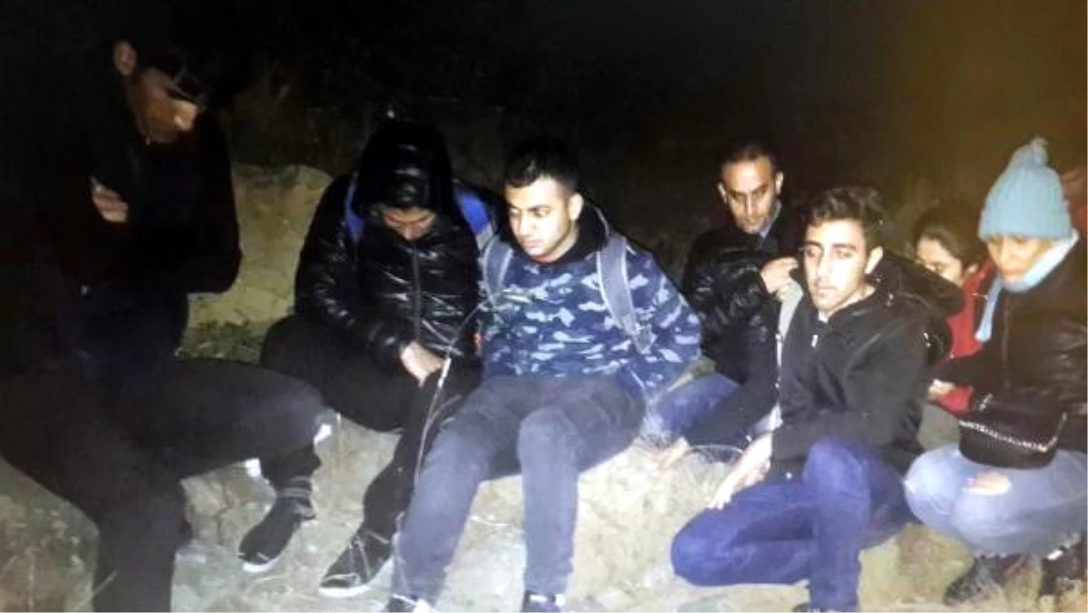 Geri Dönüşüm Kamyonunda 12 Suriyeli Kaçak Yakalandı