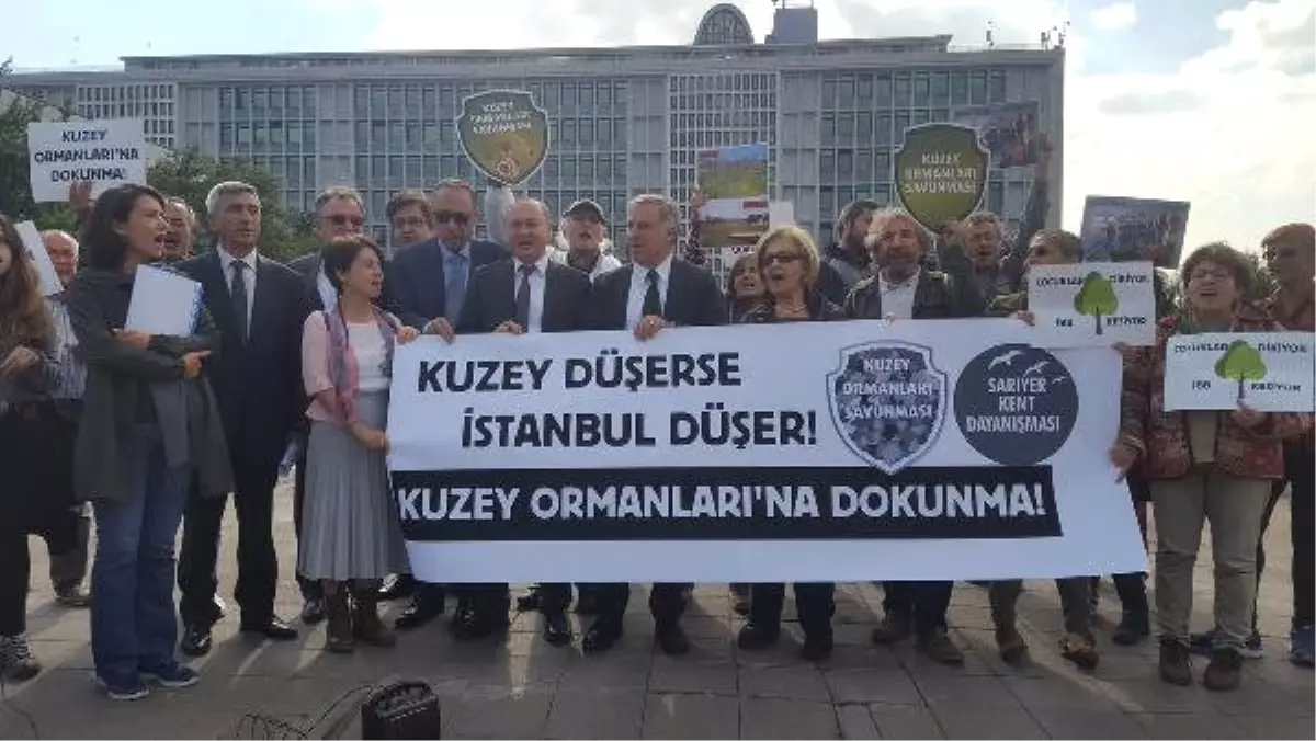 İbb Önünde Ağaç Kesme Protestosu