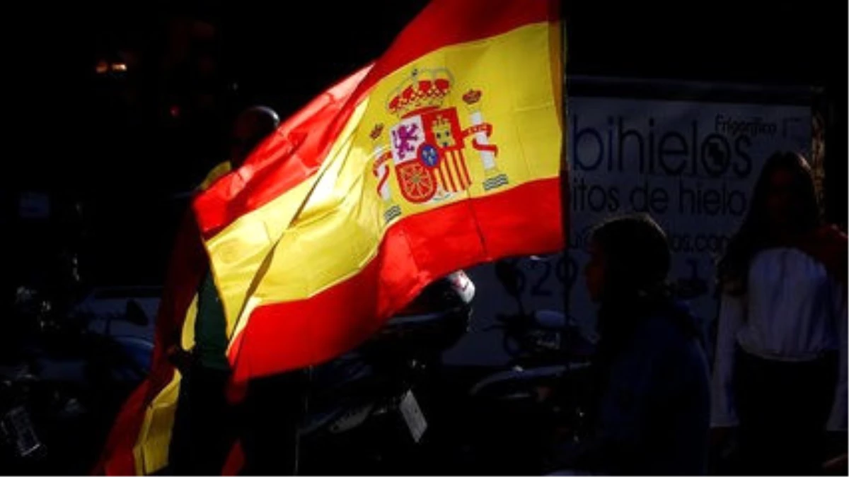 Katalonya\'da Gösteri Sırası Bağımsızlık Karşıtlarının