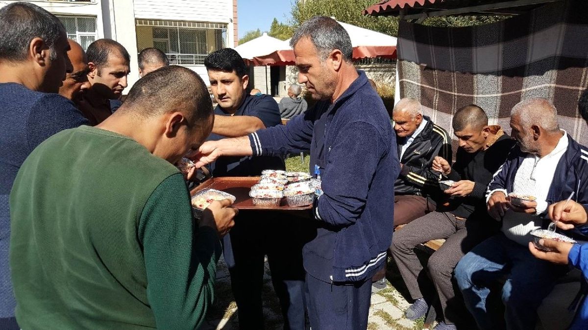 Mavi Fularlı\' Kadınlardan Anlamlı Etkinlik