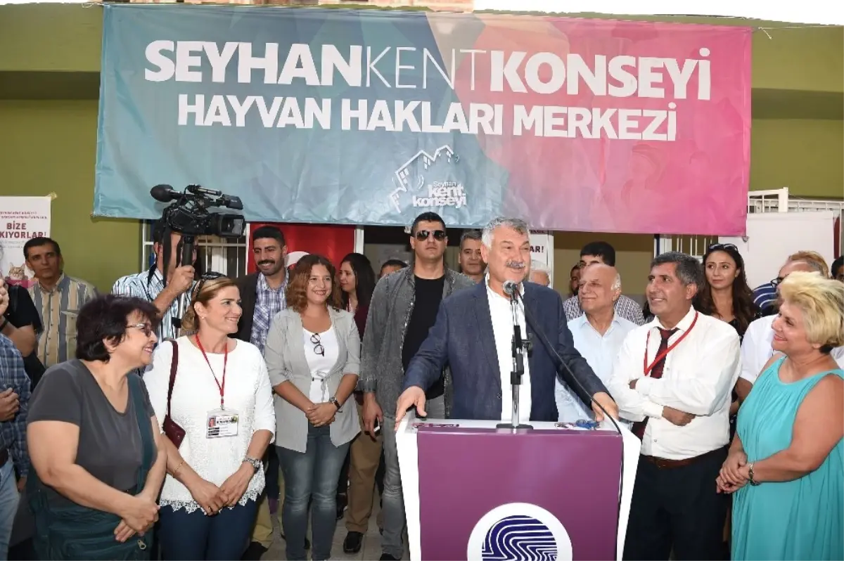 Seyhan Kent Konseyi Hayvan Hakları Merkezi Açıldı