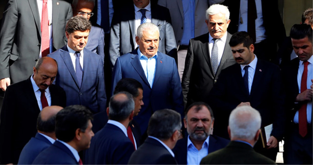 Afyonkarahisar Kampında AK Partili Vekiller, Başbakan Yıldırım\'a En Çok TEOG\'u Sordu