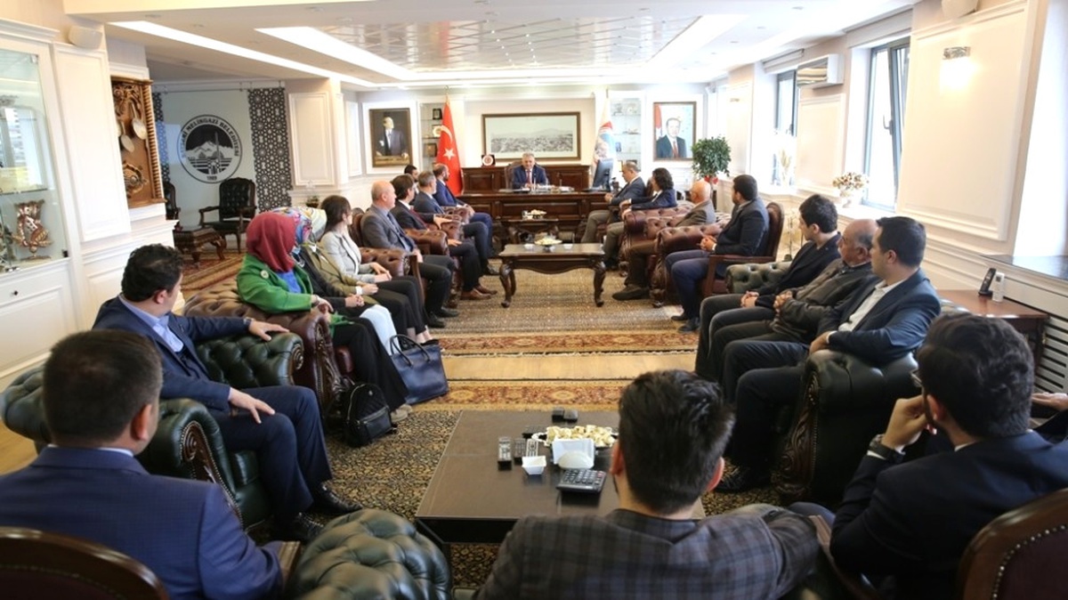 AK Parti Melikgazi İlçe Yönetimi Melikgazi Belediyesi\'nde