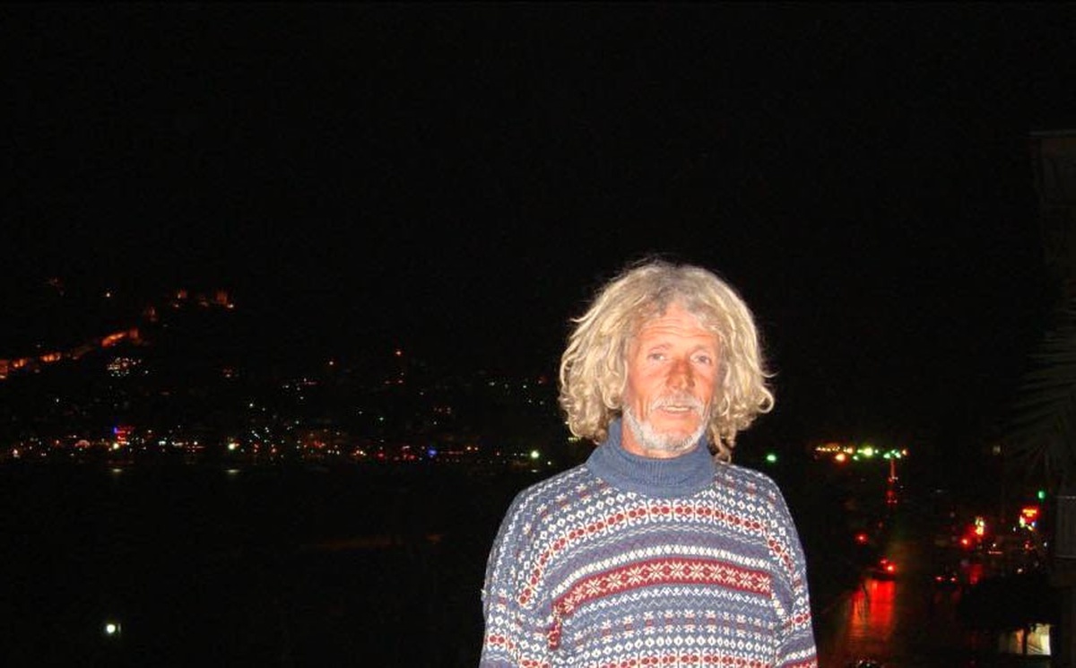 Alanya\'da Motosiklet Kazası: 1 Ölü, 1 Yaralı
