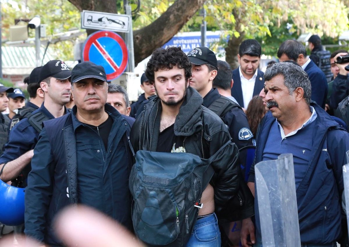 Ankara Garı Patlaması Yıl Dönümdeki Eylemlere Polis Müdahalesi: 15 Gözaltı