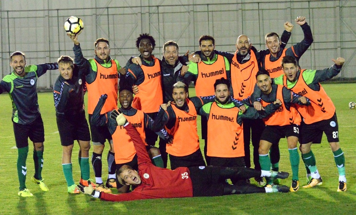 Atiker Konyaspor\'da Galatasaray Maçı Hazırlıkları Başladı