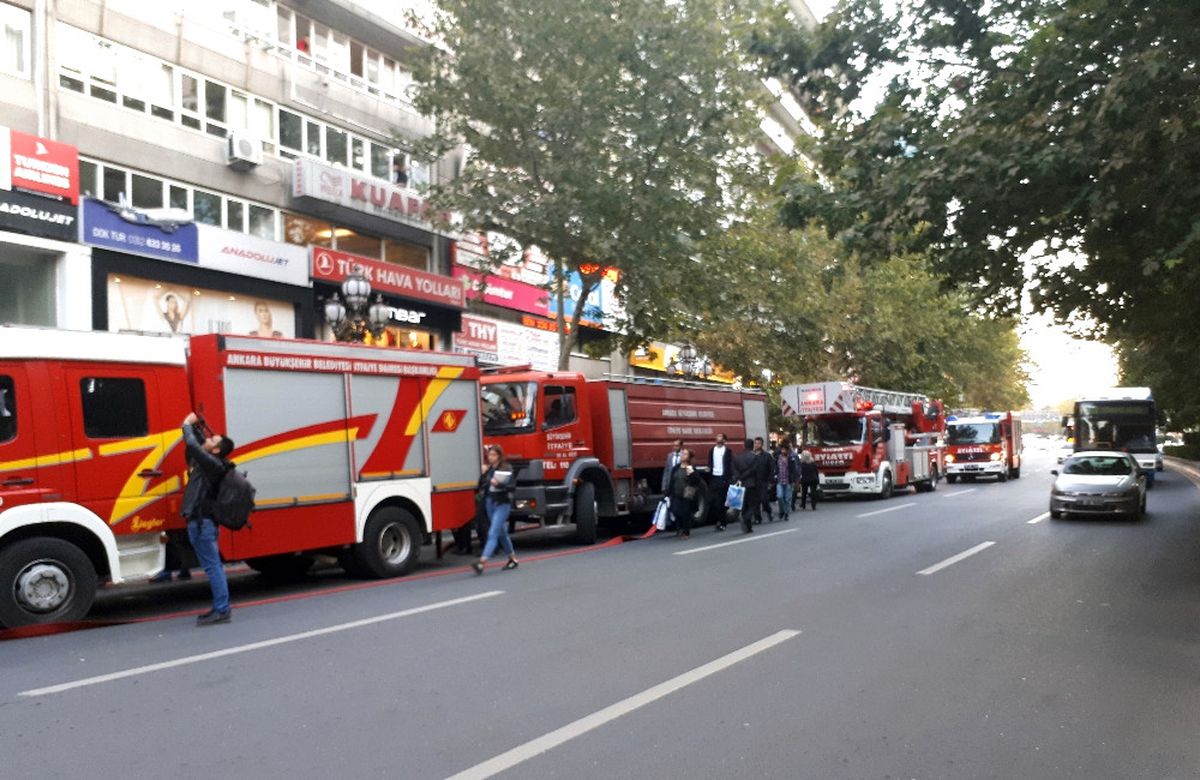 Başkent\'te Korkutan Yangın