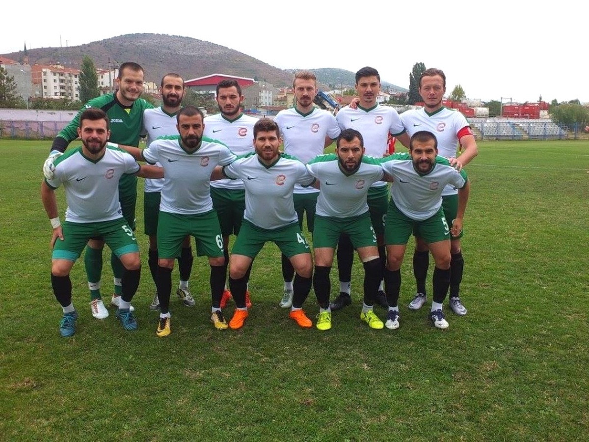 Bozüyük Vitraspor: 2 Feriköyspor: 0