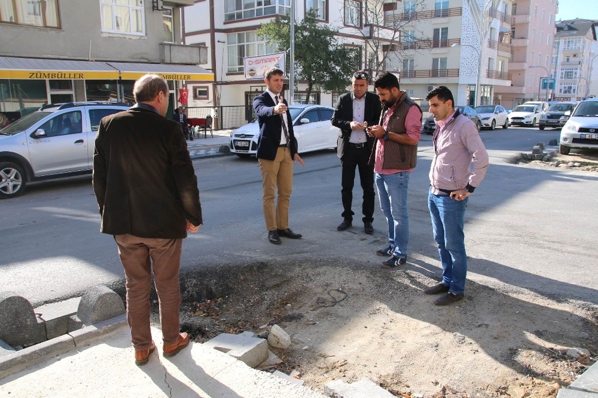 Çerkezköy\'de Cadde ve Sokaklarda Çalışmalar Sürüyor