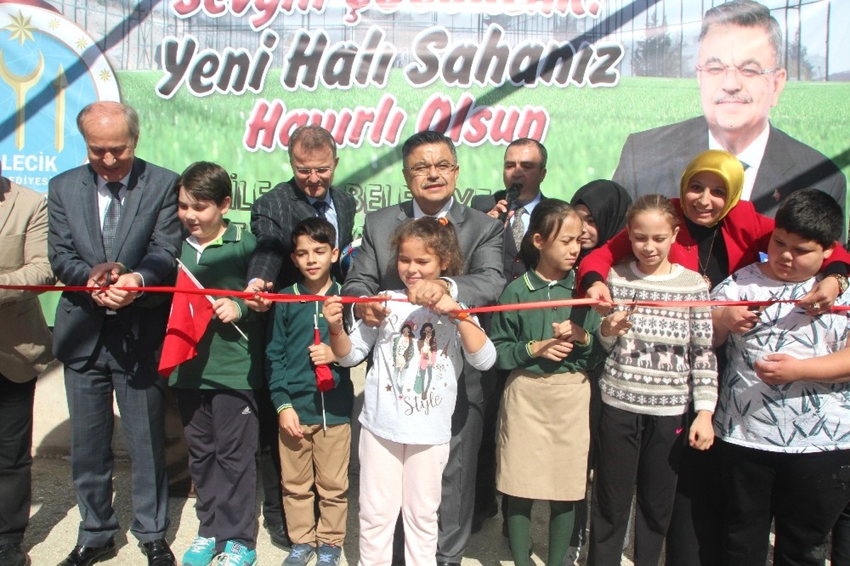 Edebali Ortaokulu Çok Amaçlı Spor Salonu Açıldı