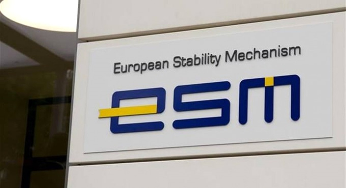 Euro Bölgesi Maliye Bakanlarından Esm\'ye Destek
