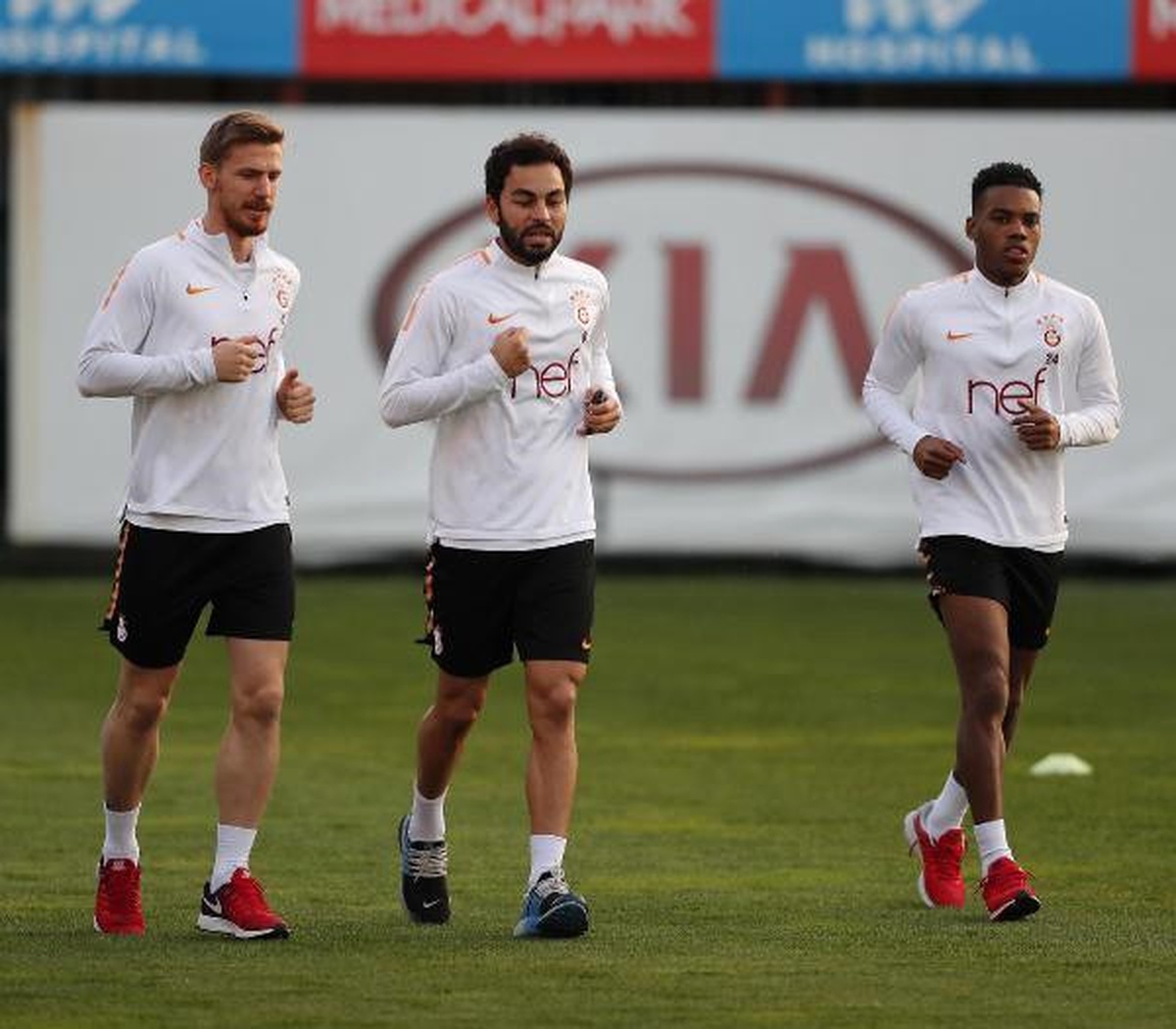 Galatasaray, Atiker Konyaspor Maçına Hazırlanıyor