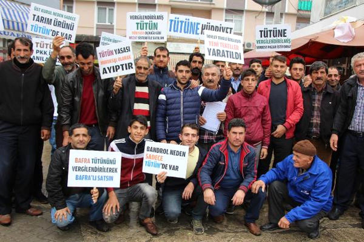 Samsun\'da Tütün Üreticileri Eylem Yaptı