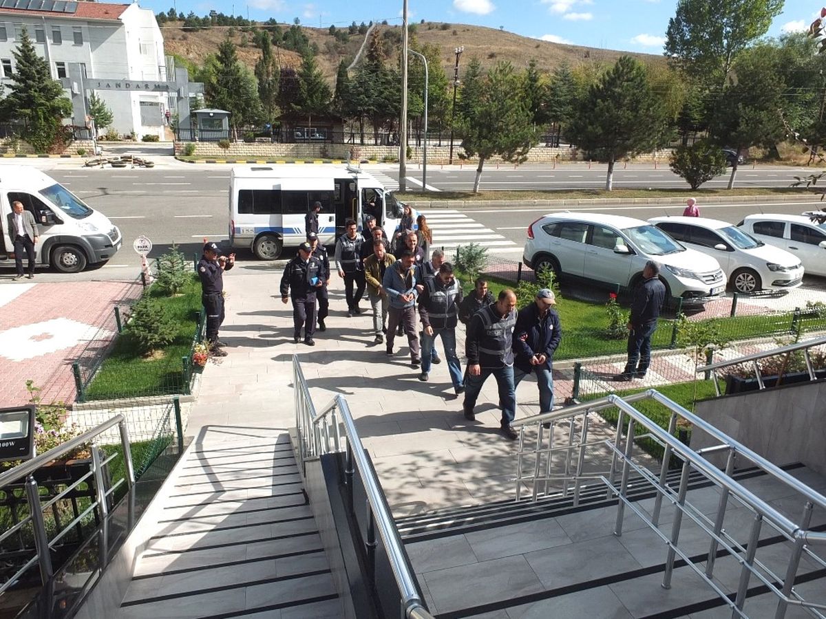 Serbest Bırakıldılar