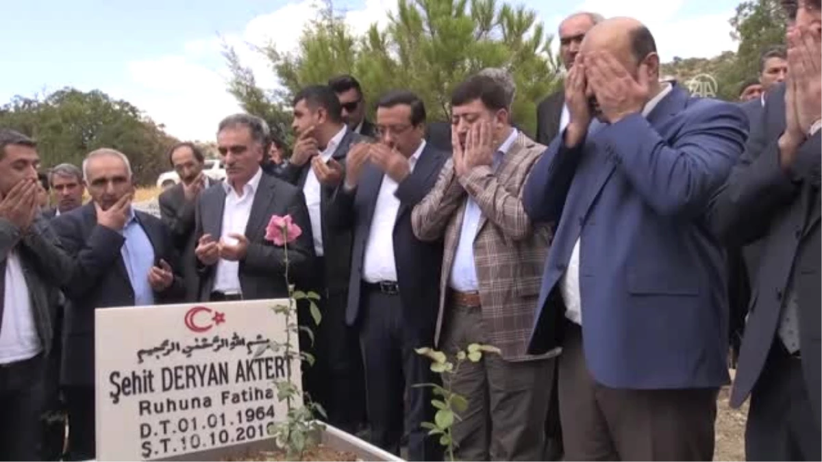 Teröristlerce Katledilen AK Parti Dicle İlçe Başkanı Aktert Anıldı