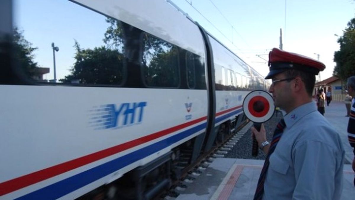 Ulaştırma Bakanı: Yht, Marmaray ile Avrupa\'ya Geçecek