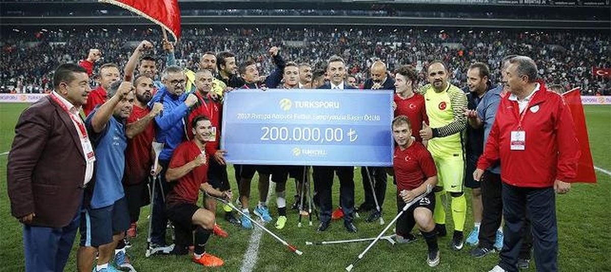 Ampute Milli Takıma Ödül Yağıyor : "Ağaoğlu\'ndan, Büyük Jest"
