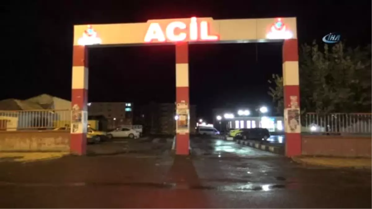 Ağrı\'da Trafik Kazası: 21 Yaralı