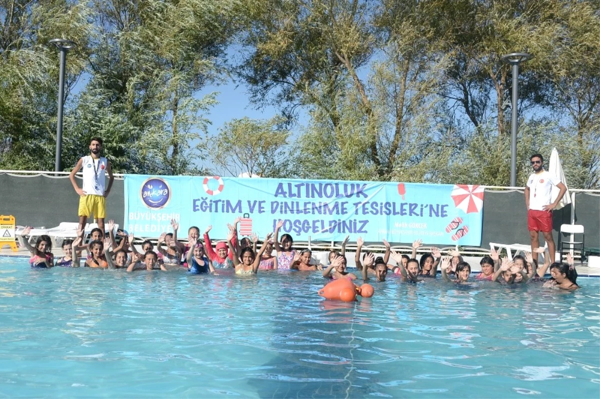 Ankara Büyükşehirden Başarılı Öğrencilere Tatil