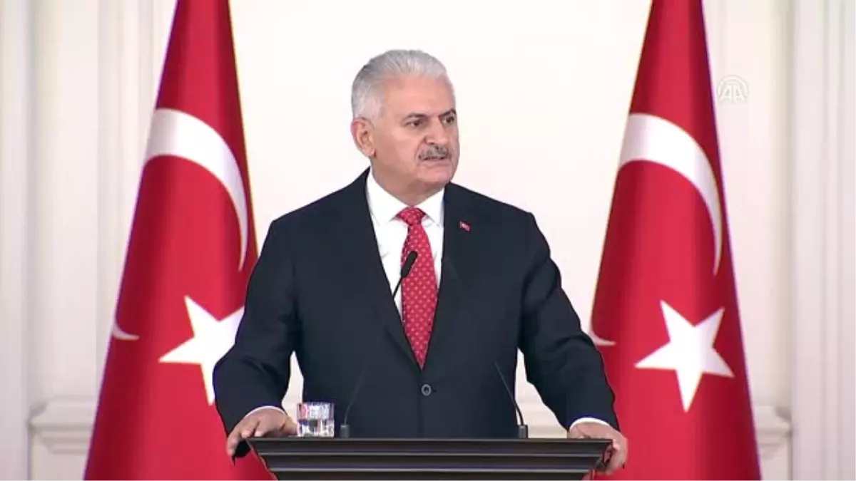 Başbakan Yıldırım: "(Valilere Hitaben) Ülkenin Geleceği İse Hata Yapın Ama Hainlik Yapmayın"