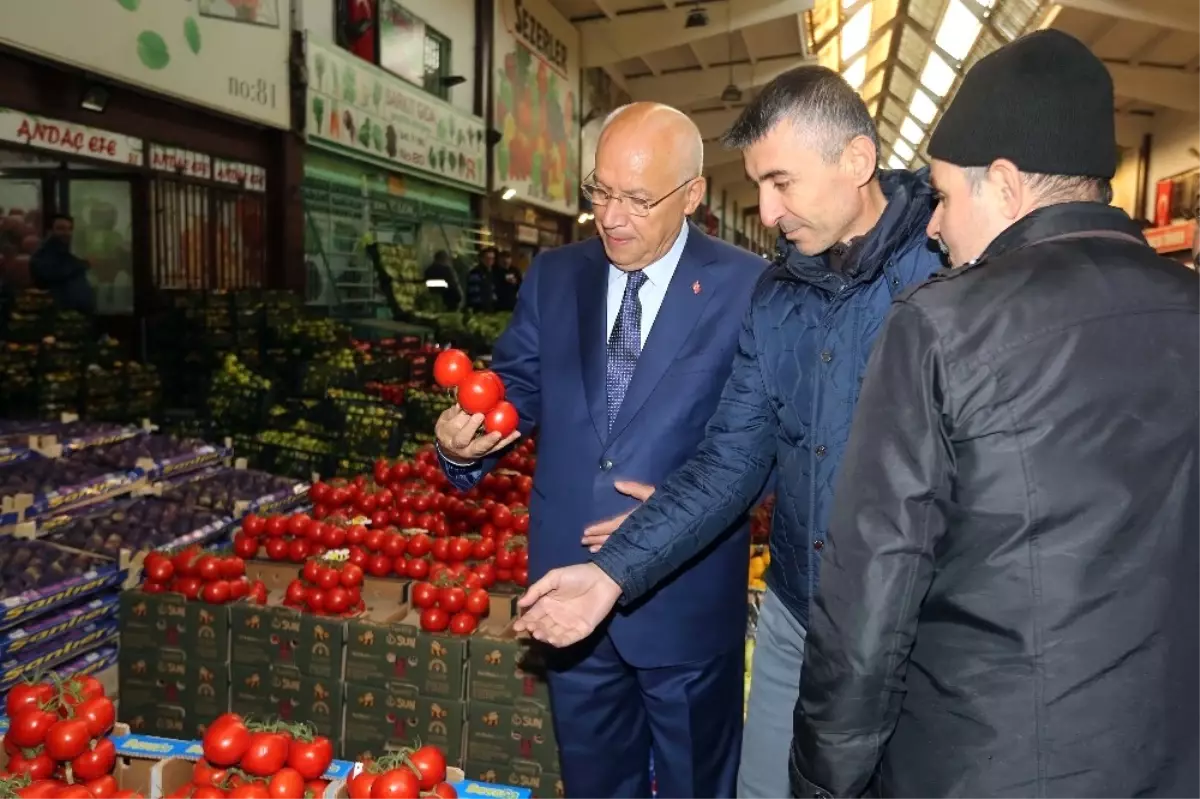 Başkan Yaşar Hal Esnafıyla Buluştu