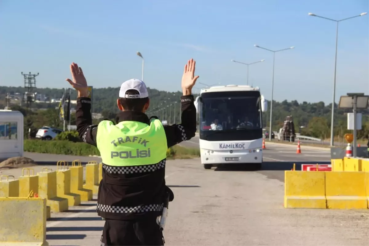 Çanakkale\'de 16 Farklı Noktada \'Türkiye Trafik Güvenliği-7\' Uygulaması