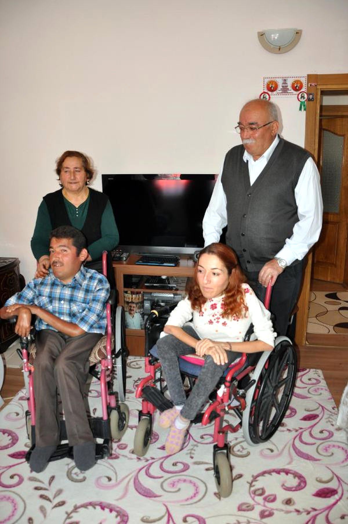 Engelli Kardeşler Radyo Yayınıyla Seslerini Duyuruyor