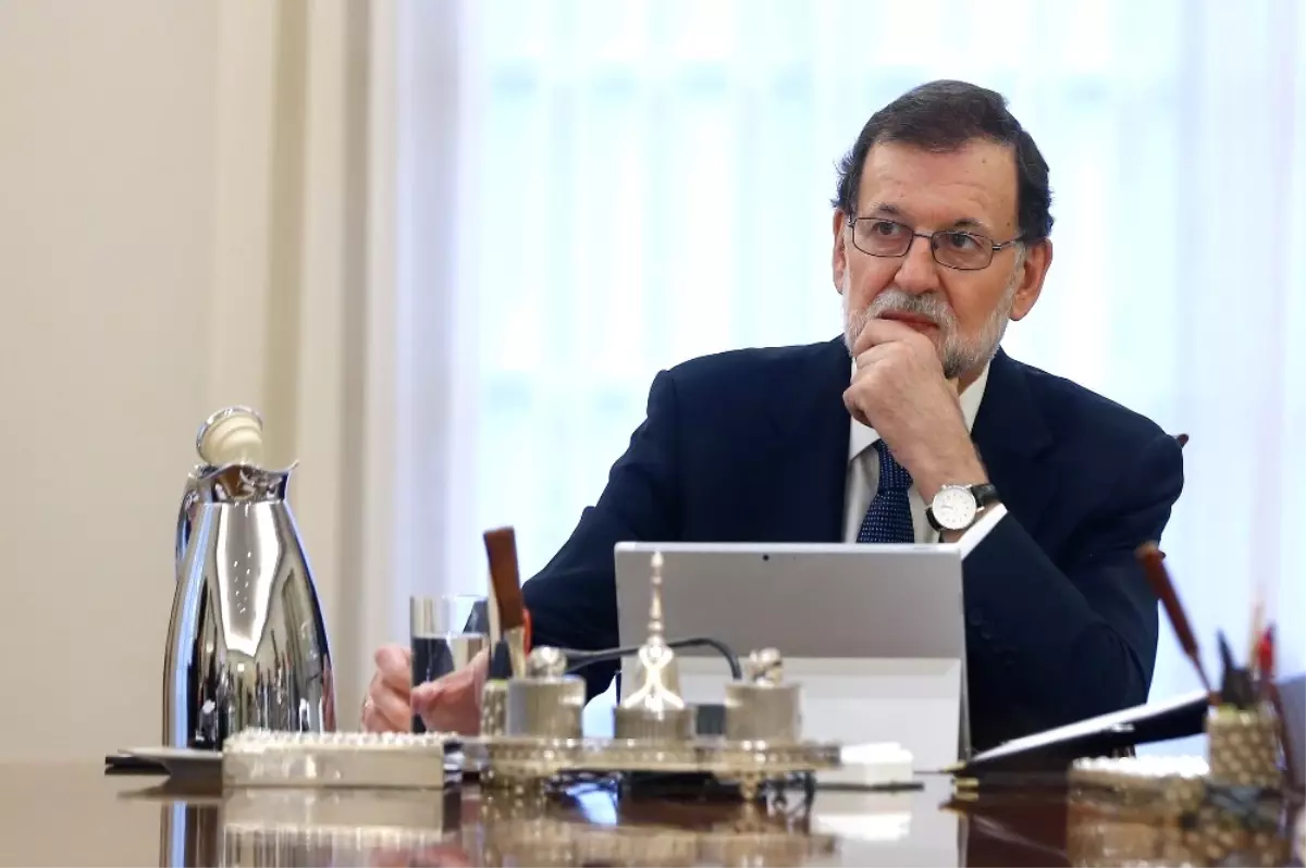 İspanya Başbakanı Rajoy\'dan Bağısızlık Bildirgesine Tepki